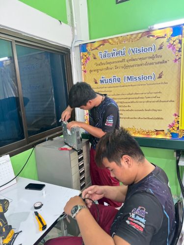 LINE_ALBUM_ติดตั้งกล้องรร.สุนทรเทพคีรี_250913_10