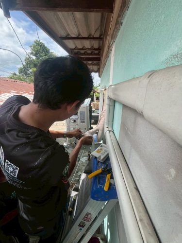 LINE_ALBUM_ติดตั้งอีซี่ปัคแอร์โซล่าเซลล์_251006_11