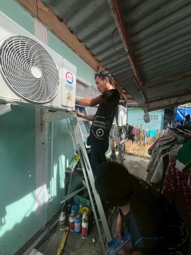 LINE_ALBUM_ติดตั้งอีซี่ปัคแอร์โซล่าเซลล์_251006_20