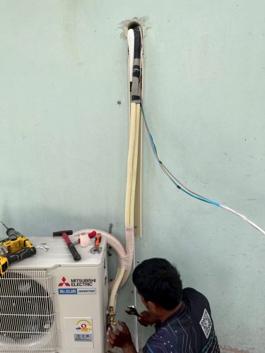 LINE_ALBUM_ติดแอร์โรงพยาบาลพัฒนานิคม_251006_8