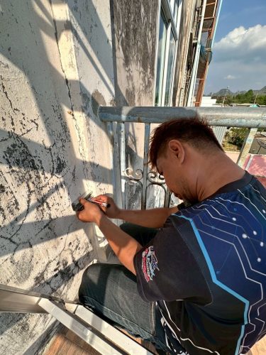 LINE_ALBUM_ติดโซล่าเซลล์พระบาท_251006_16