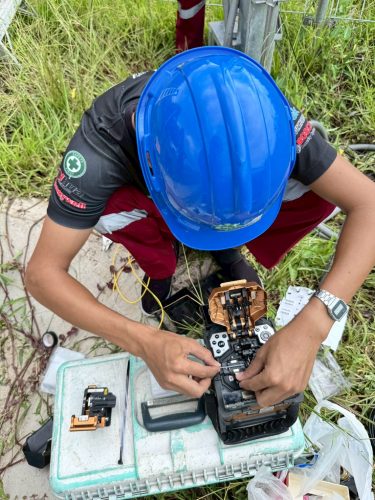 LINE_ALBUM_สหฟาร์มไก่ลำนารายณ์_251006_37