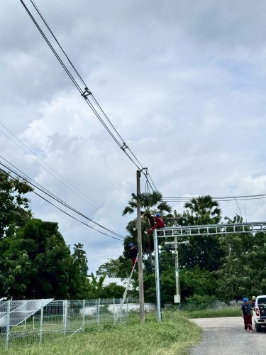 LINE_ALBUM_สหฟาร์มไก่ลำนารายณ์_251006_42