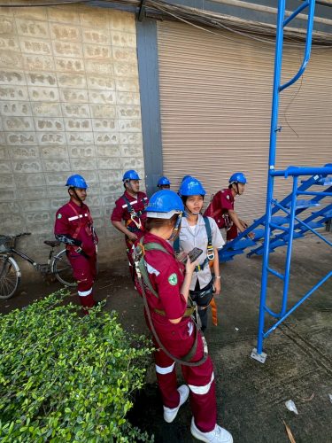 LINE_ALBUM_โซล่าเซลล์ บริษัทไดนาสตี้ไทยท็อป 1_251006_1