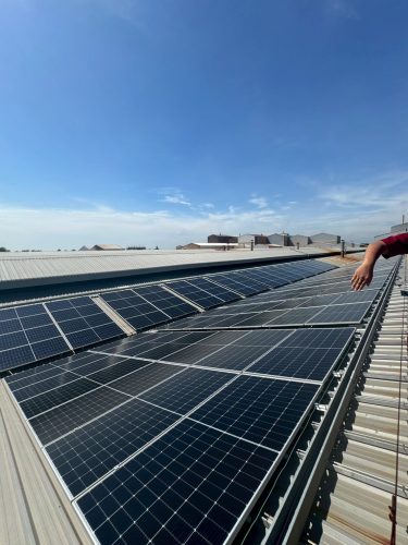 LINE_ALBUM_โซล่าเซลล์ บริษัทไดนาสตี้ไทยท็อป 1_251006_18