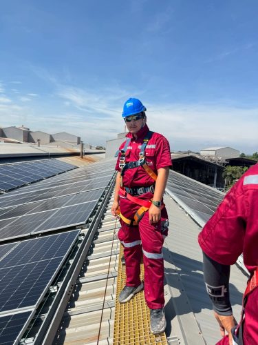 LINE_ALBUM_โซล่าเซลล์ บริษัทไดนาสตี้ไทยท็อป 1_251006_21