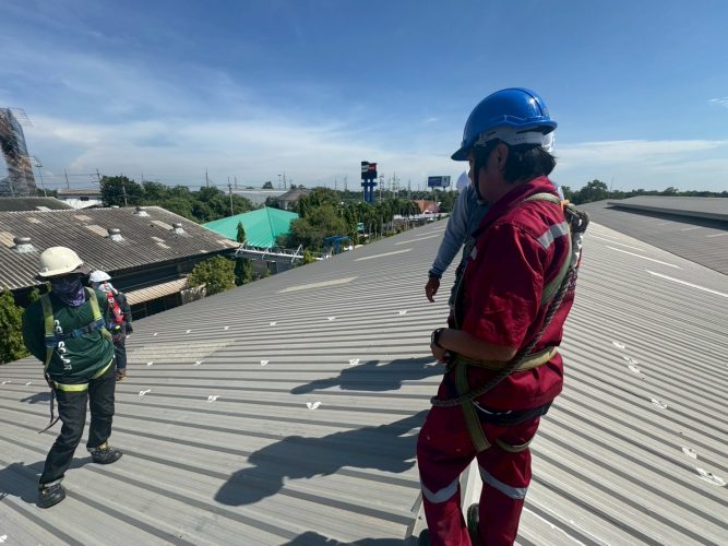 LINE_ALBUM_โซล่าเซลล์ บริษัทไดนาสตี้ไทยท็อป 1_251006_26