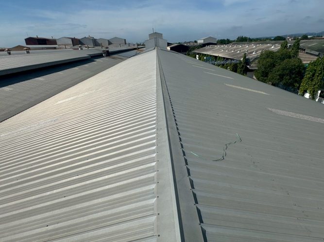 LINE_ALBUM_โซล่าเซลล์ บริษัทไดนาสตี้ไทยท็อป 1_251006_46